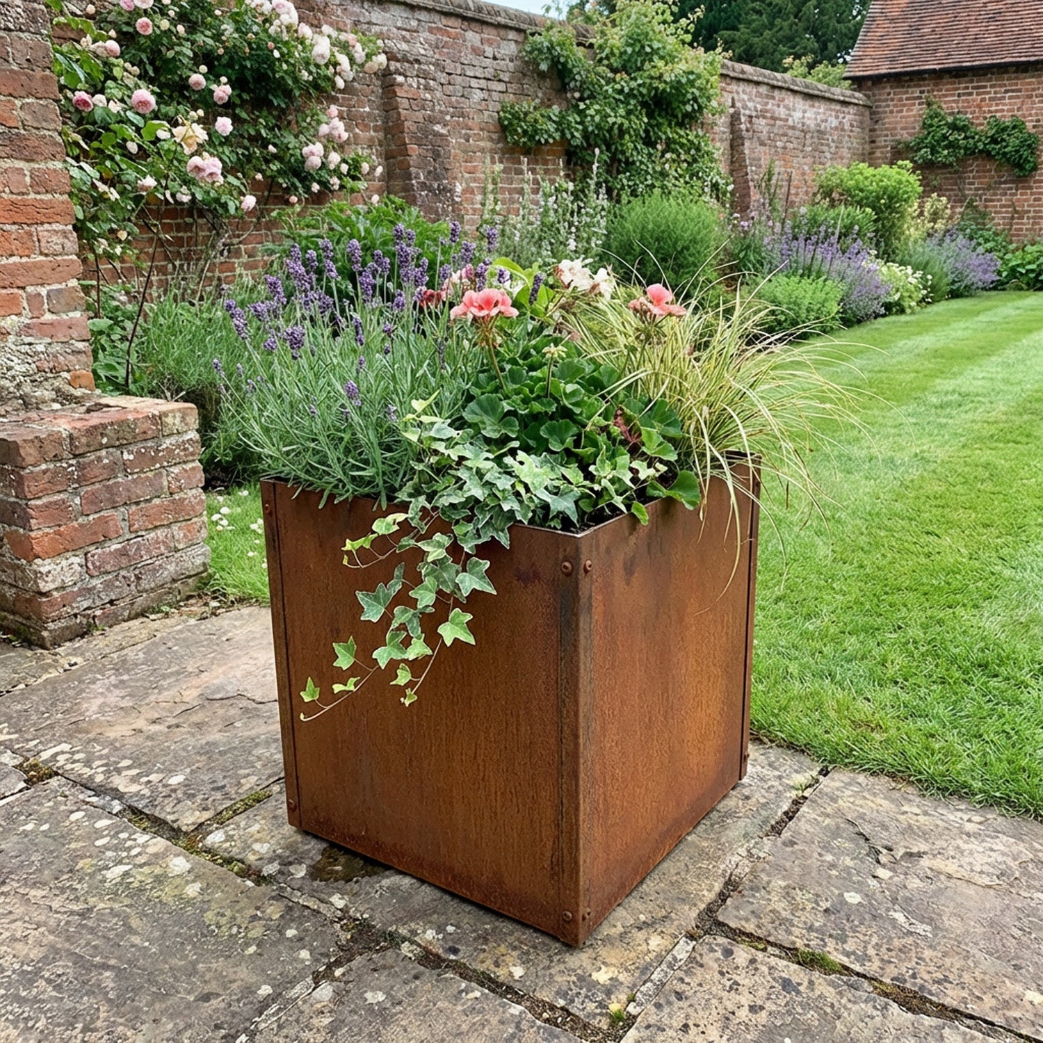 Cubic Flat-Pack Rustic Steel Planter - 300mm x 300mm x 300mm