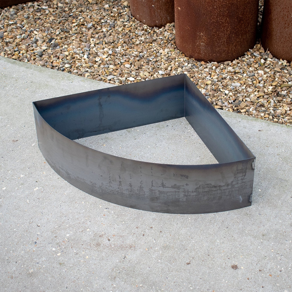 Custom-Size Quarter-Circle Rustic Steel Planter (Maximum Radius = 600mm)