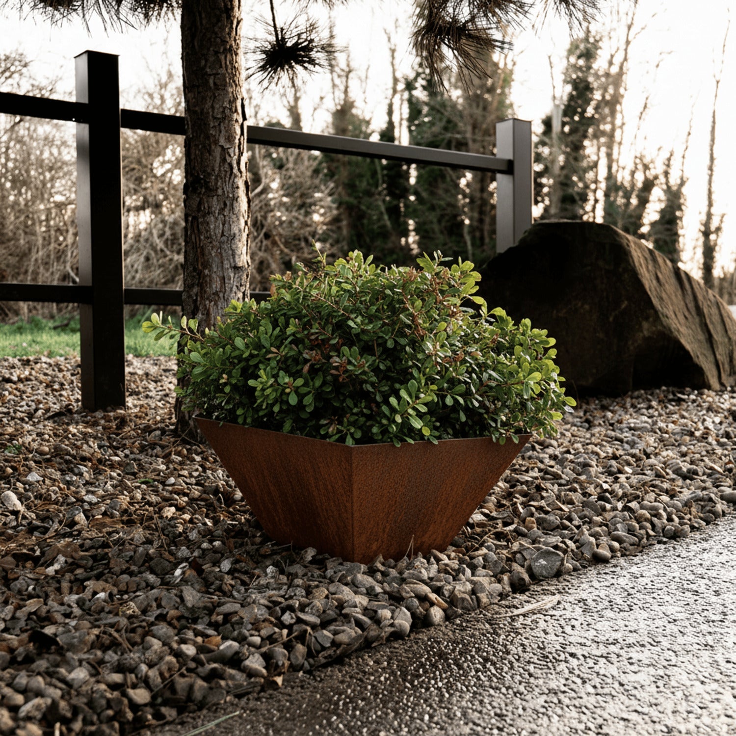 Rustic Steel Hexagon Tapered Geometric Planter with Base