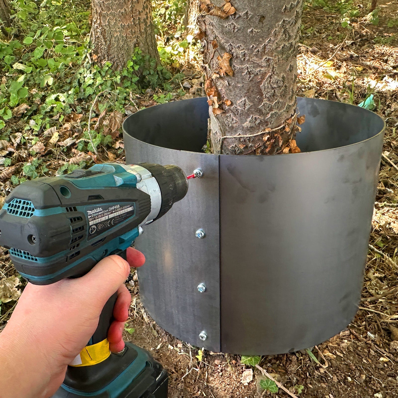 Bolt-Up Circular Rustic Steel Tree Ring & Planter - 600mm Diameter x 400mm Height